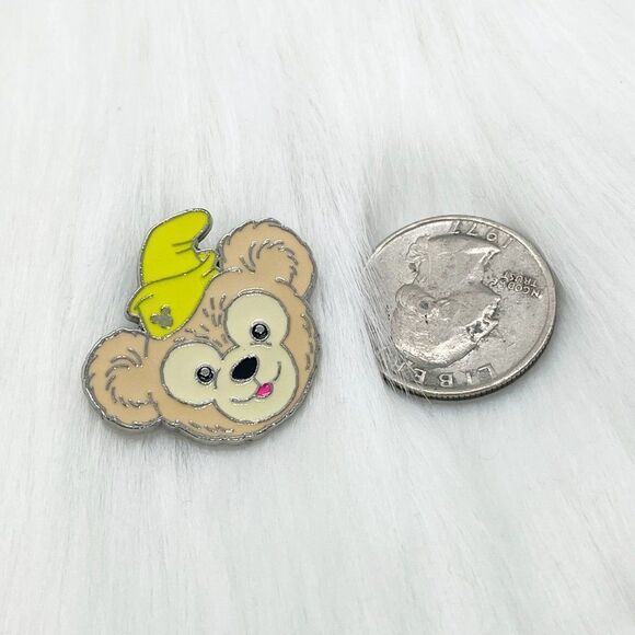 🔮 5/$25‎ Disney Duffy the Bear Dumbo Hat Pin - Picture 2 of 3